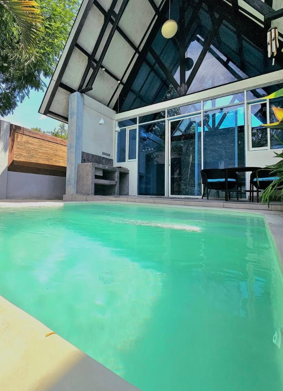 Atties Villa กิลิไอร์ ภายนอก รูปภาพ